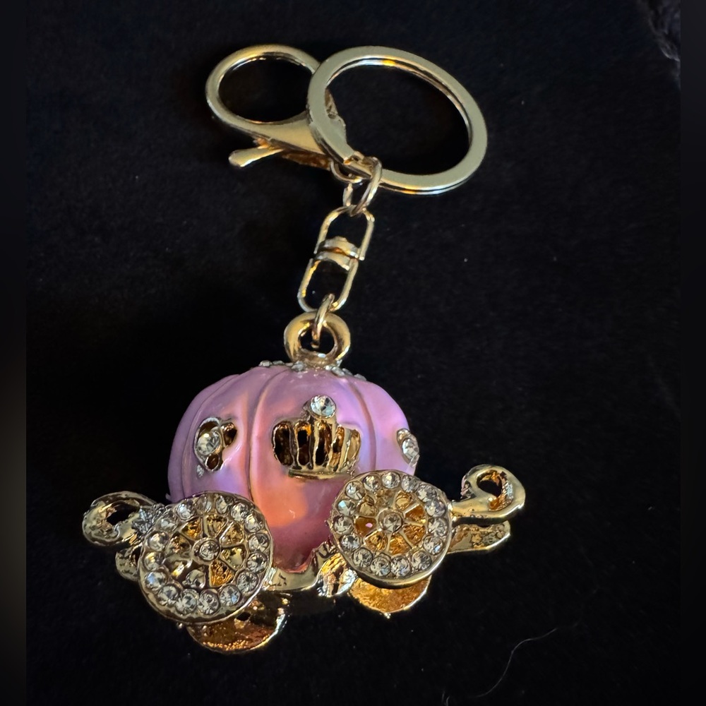 Fantastic Princess Pumpkin Carriage Keyring Crystal